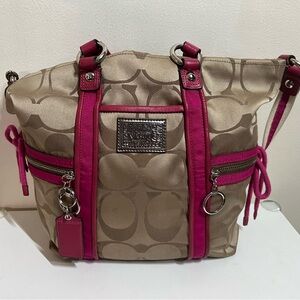 Coach Handbag - Signature Pattern - Poppy Tote Bag - Pink Accents
